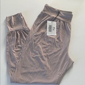 Zyia Lilac Jogger in a Bottle